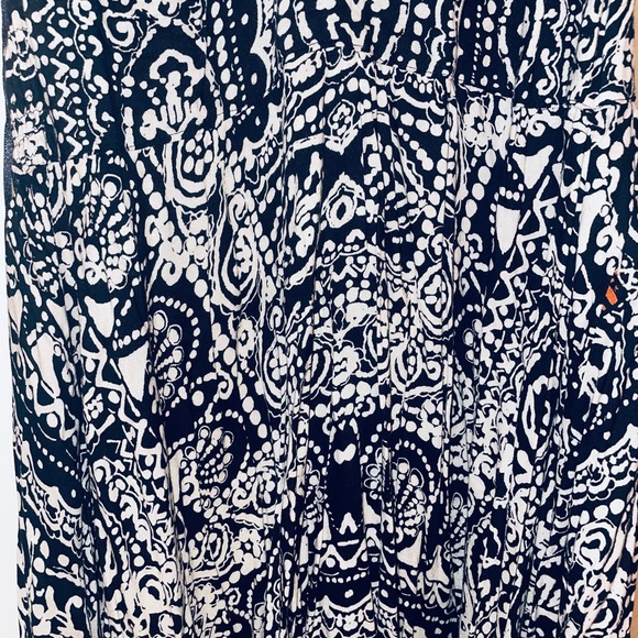 Beautiful Mini Dress - Picture 2 of 12